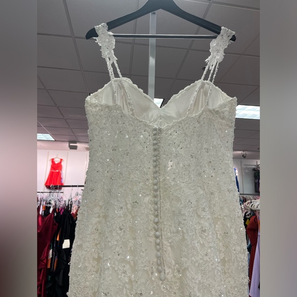 Mori Lee Mermaid Bridal Style 8118 - Picture 6 of 10